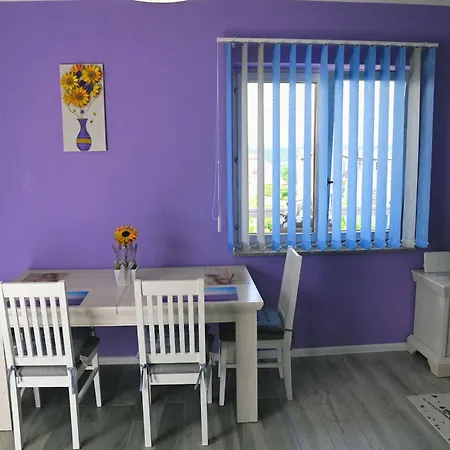 Apartment Biondi
