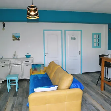 Apartment Biondi *
