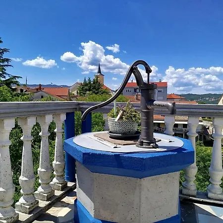 Biondi Apartamento *